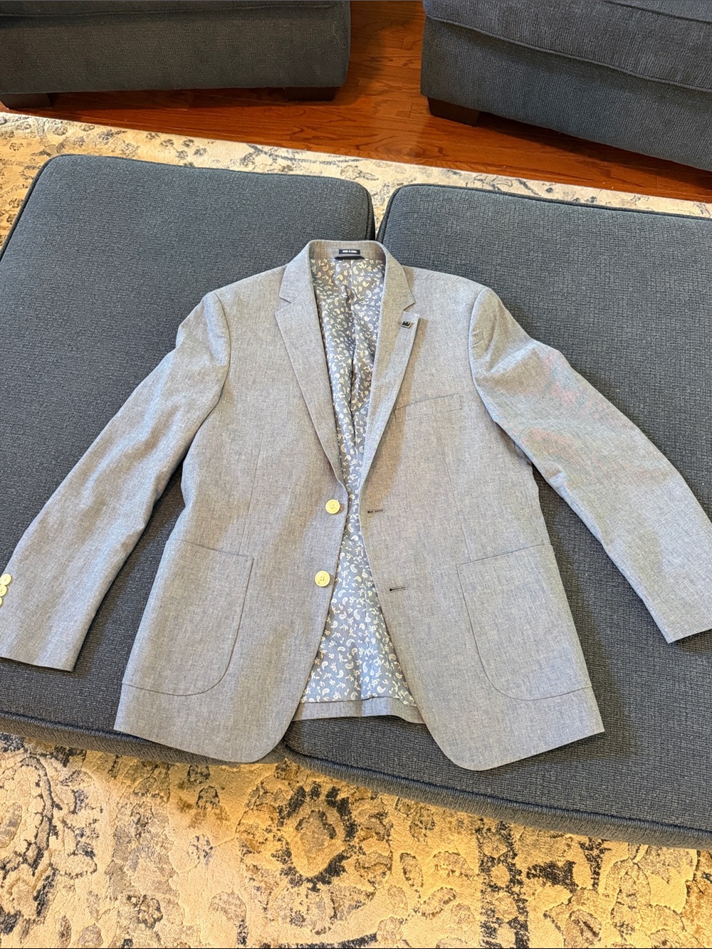 Men's Light Blue Casual Blazer - Crown and Ivy - Classic Two-Button
